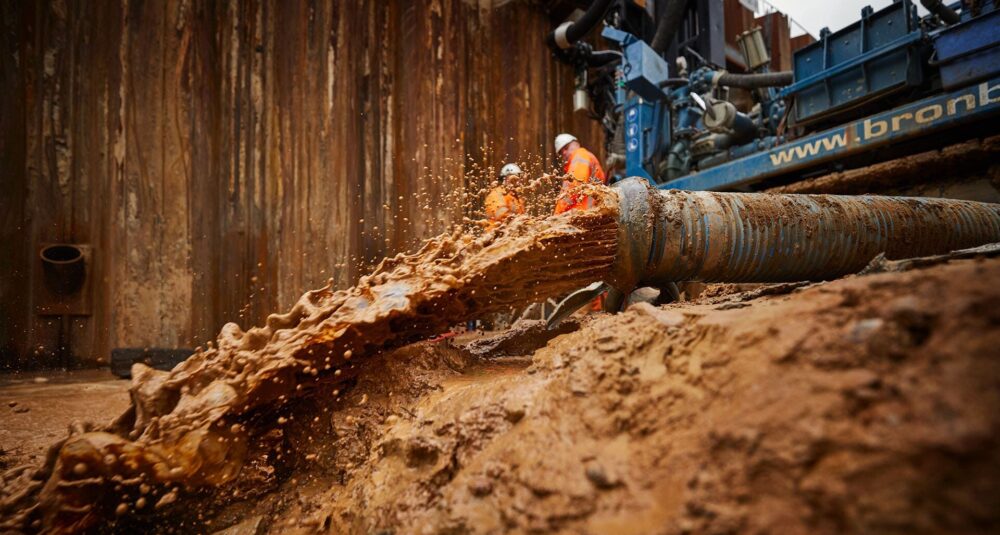 Bronbemaling-water-uit-leiding