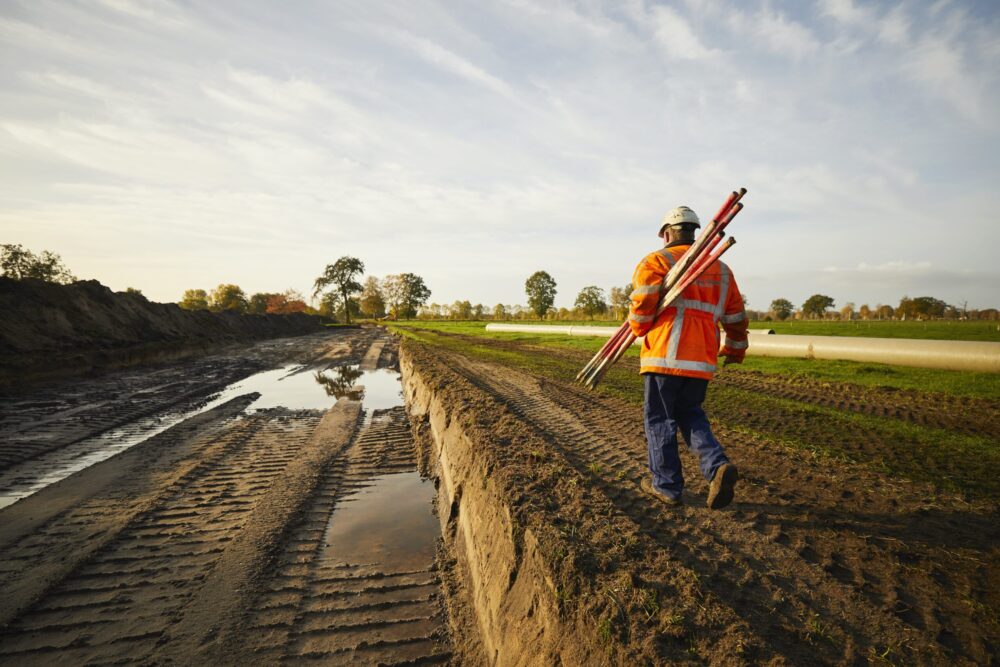 medewerker-lopend-terrein